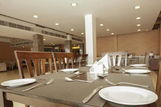 ***  Billions Hotel India