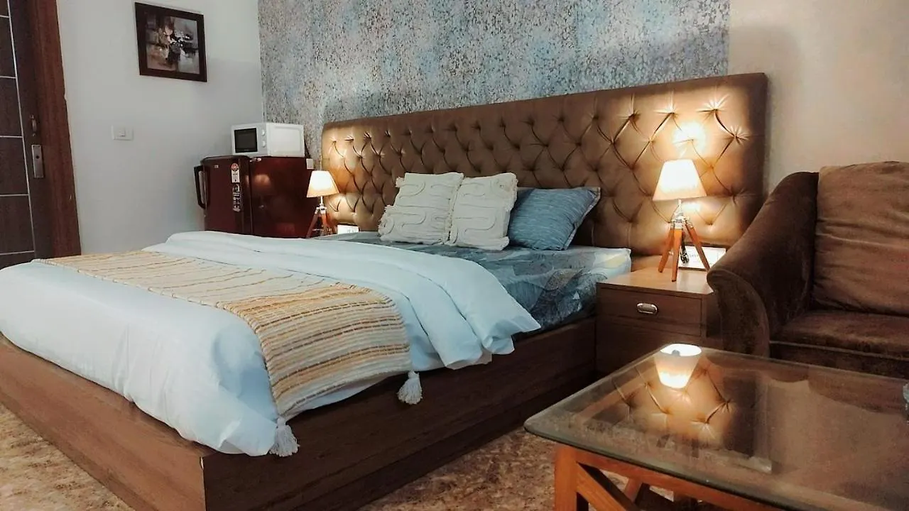 Billions Hotel